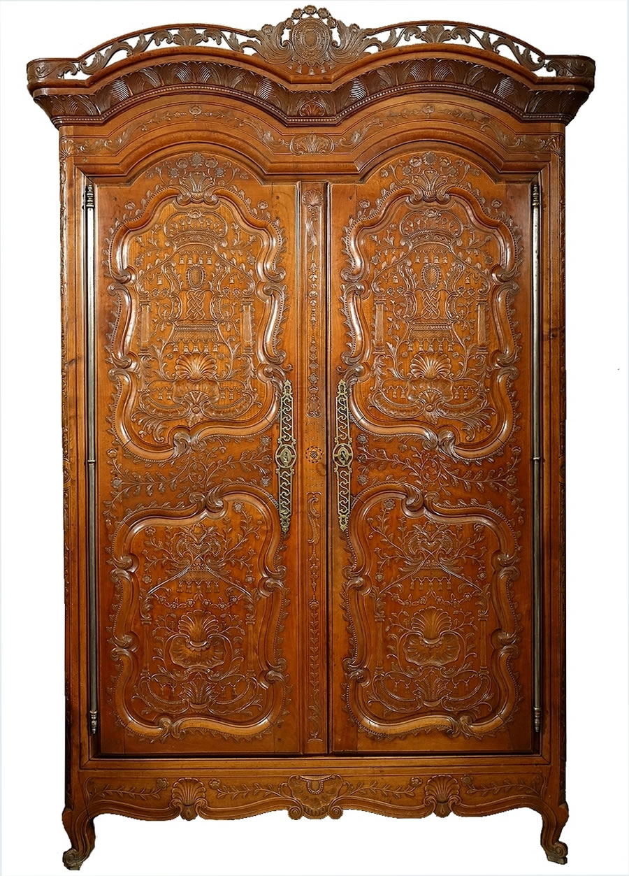 Armoire rennaise de mariage sign&eacute;e Charles Croiz&eacute; dat&eacute;e 1825